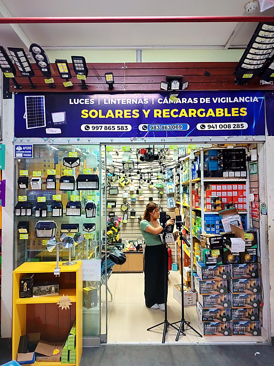 Tienda 115: luces, linternas y cámaras solares