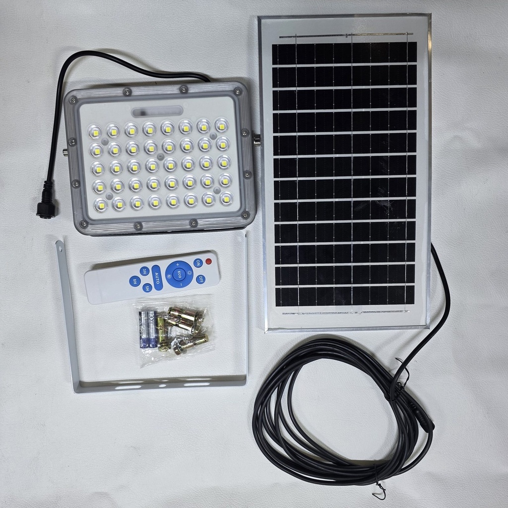 REFLECTOR CON PANEL SOLAR 40 LEDS |TY127672|