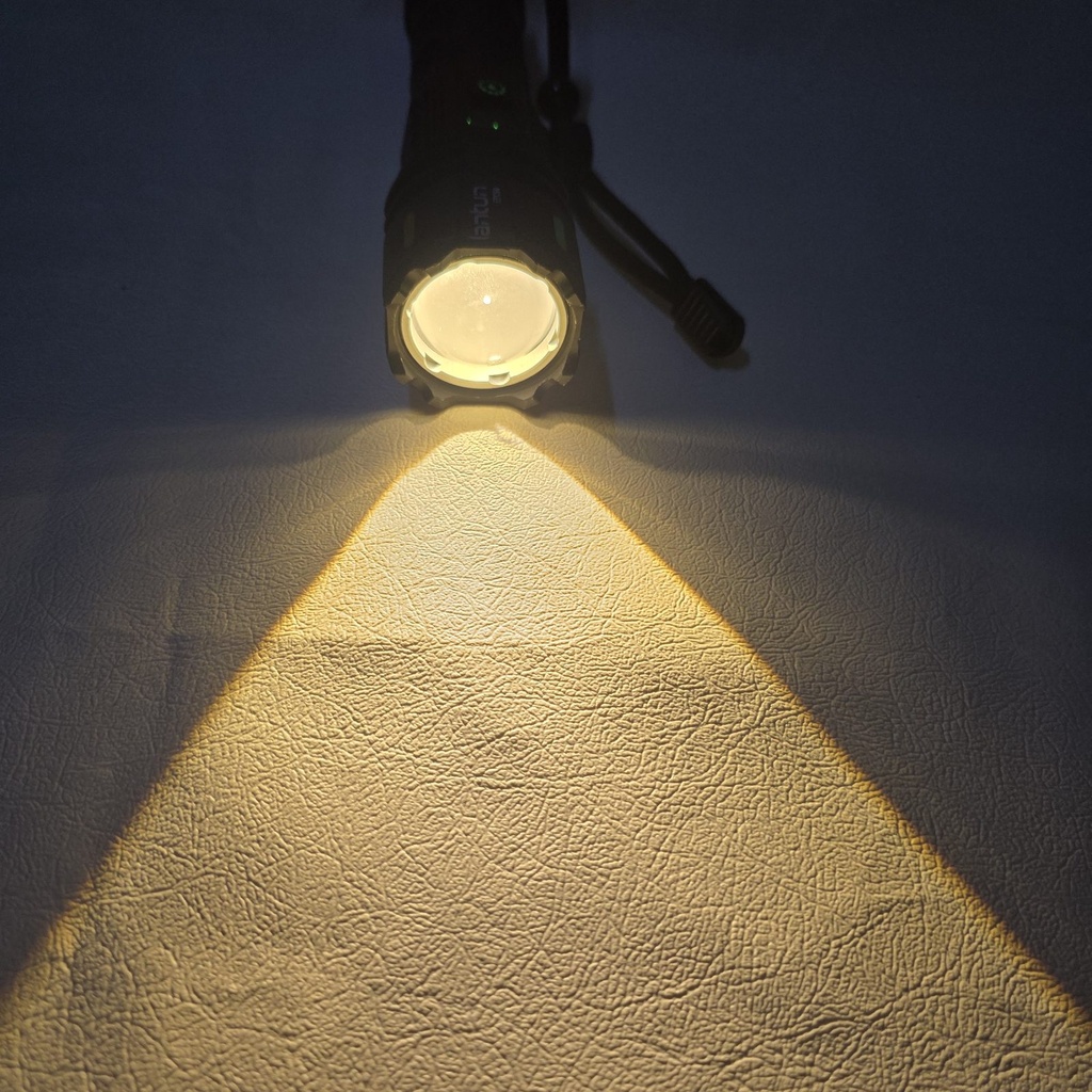 LINTERNA TACTICA LUZ BLANCA Y AMBAR |EPC-64|
