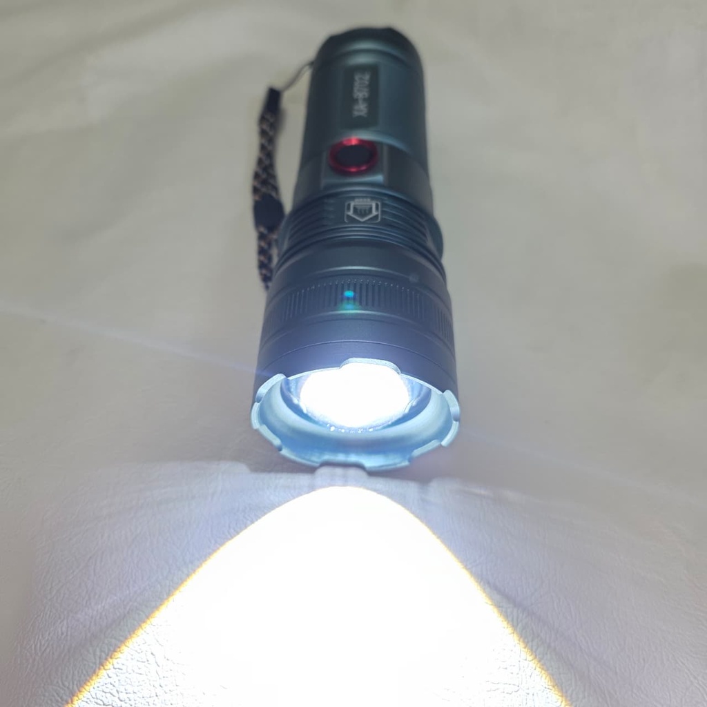 LINTERNA THANOS |XA-B702|