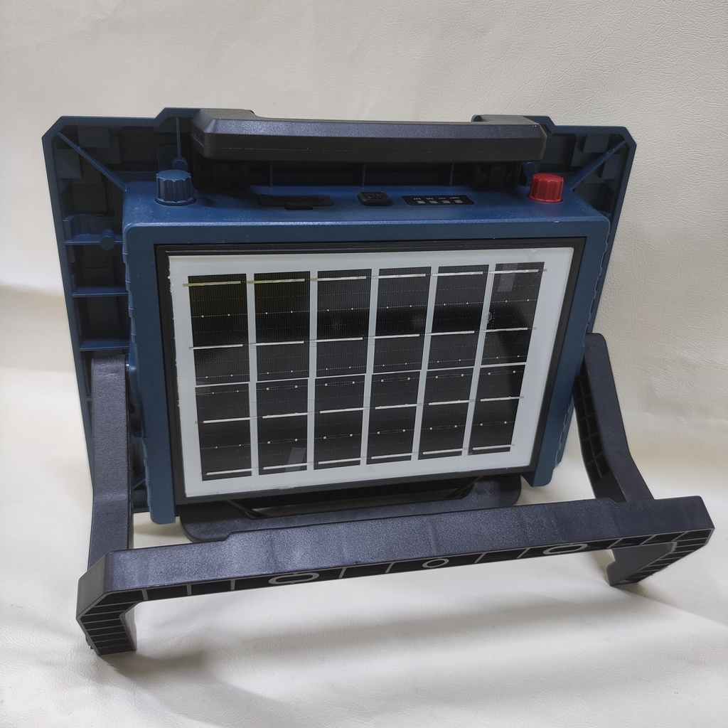 REFLECTOR CON PANEL SOLAR LANTUN 400W |XY11798|