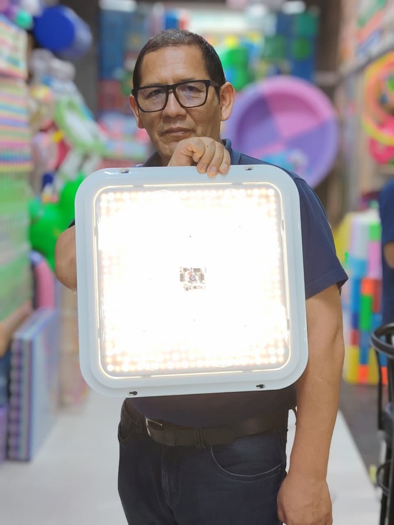 LAMPARA SOLAR 300W CUADRADO PARA HABITACIONES COLOR BLANCO Y AMBAR |NAY-264| 