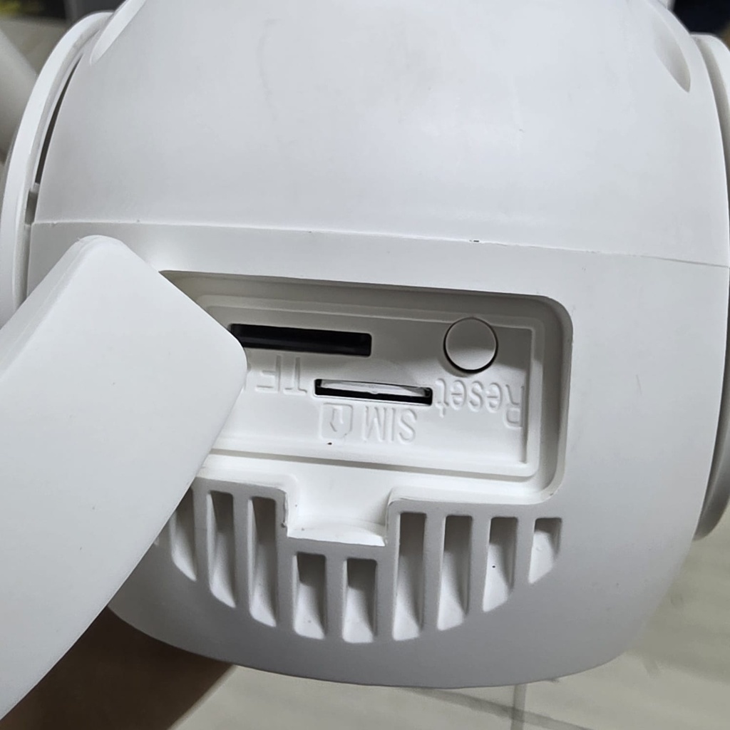 CAMARA DE DOS LENTES CON PANEL SOLAR Y CHIP PARA EXTERIORES |SC-CA1054|