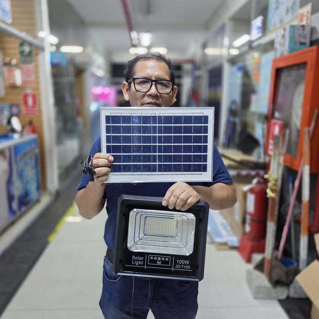 REFLECTOR CON PANEL SOLAR 100W |JD-T100|