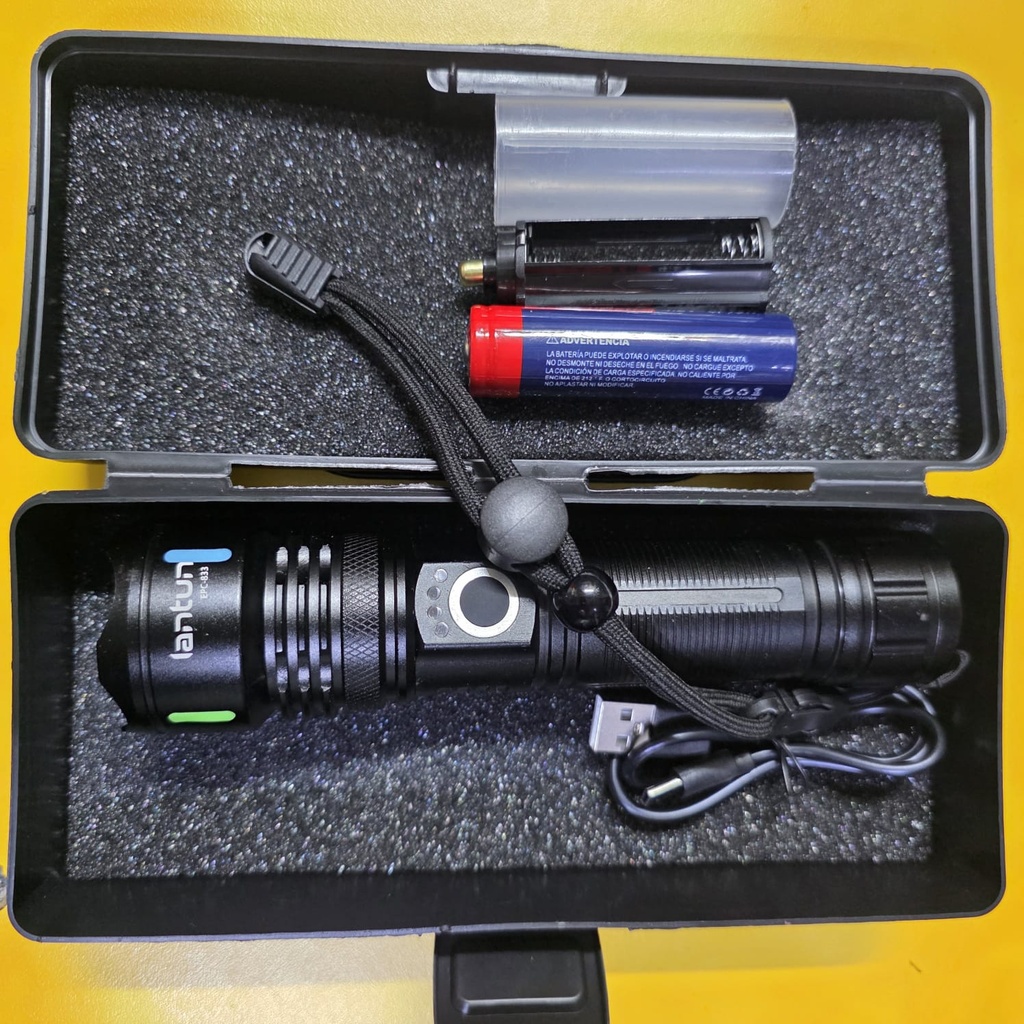 LINTERNA RECARGABLE CON 1 BATERIA DE LITIO 18650 Y ADAPTADOR |EPC-833| 