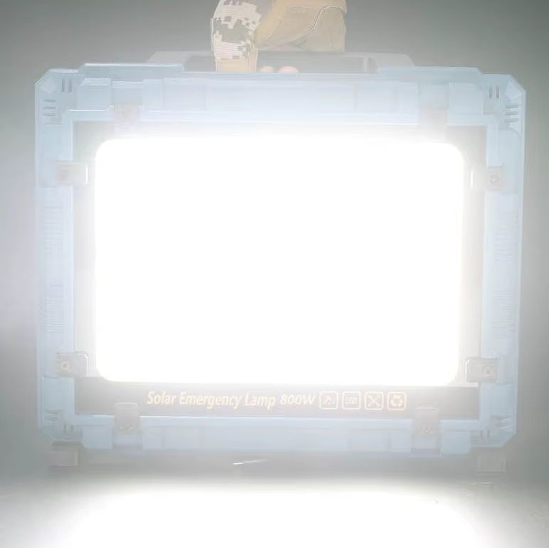 REFLECTOR CON PANEL SOLAR LANTUN 400W |XY11798|