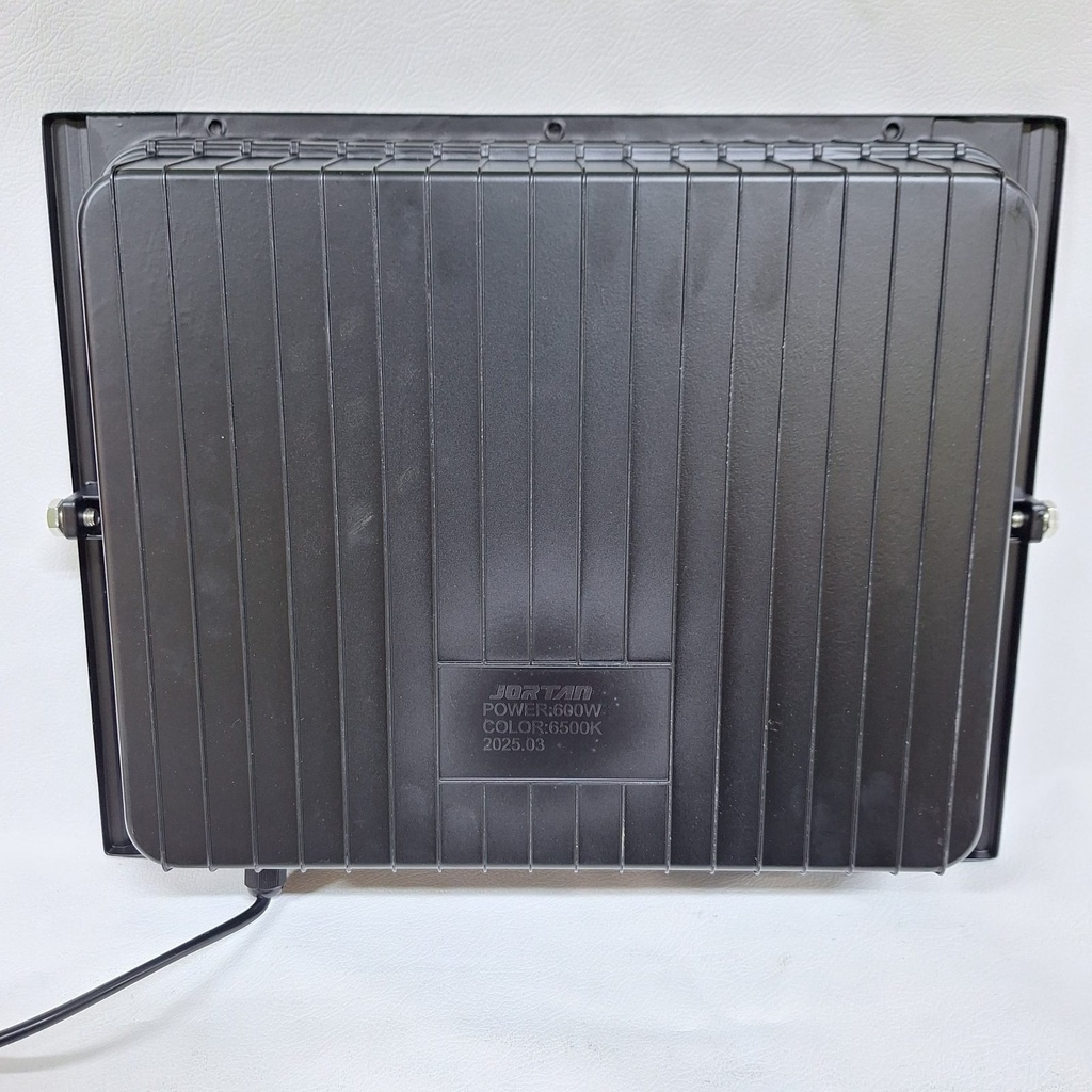 PANEL + REFLECTOR SOLAR 600W |NAY-64|