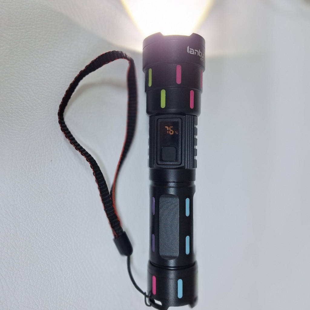 LINTERNA TACTICA MEDIANA DE LARGO ALCANCE |EPC-98|