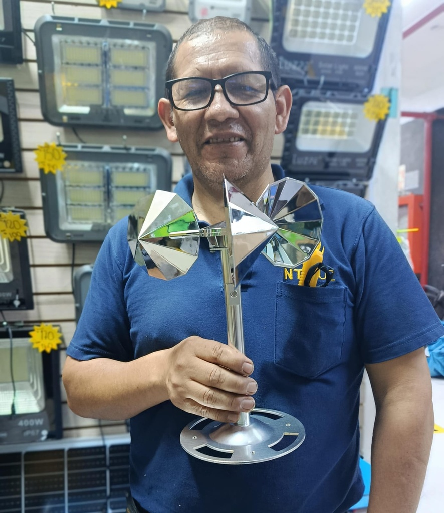 AHUYENTADOR DE AVES  EOLICO CON BASE PLANA |H102|